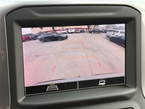 Used 2022 Chevrolet Silverado 1500 Custom image 17