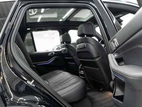 Used 2024 BMW X5 xDrive40i w/ Premium Package image 12