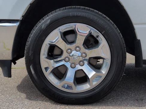 Certified 2019 RAM 1500 Big Horn AWD/4WD image 14