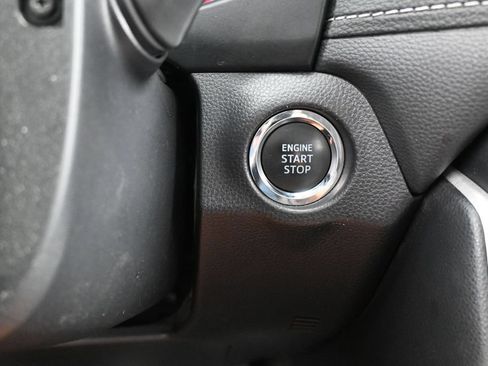 Used 2025 Toyota RAV4 XLE w/ Convenience Package FWD image 28