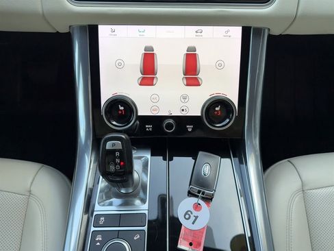 Used 2019 Land Rover Range Rover Sport HSE image 24