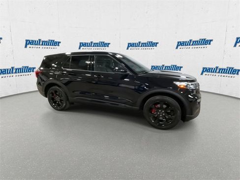 Used 2021 Ford Explorer ST w/ Equipment Group 401A image 2