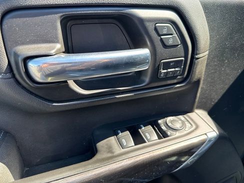 Used 2020 Chevrolet Silverado 2500 LTZ w/ LTZ Plus Package AWD/4WD image 12