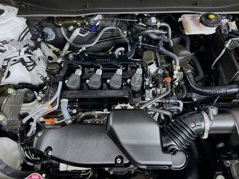 Certified 2024 Honda CR-V LX image 29