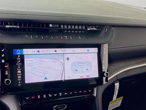 New 2026 Jeep Grand Cherokee Limited Reserve image 10