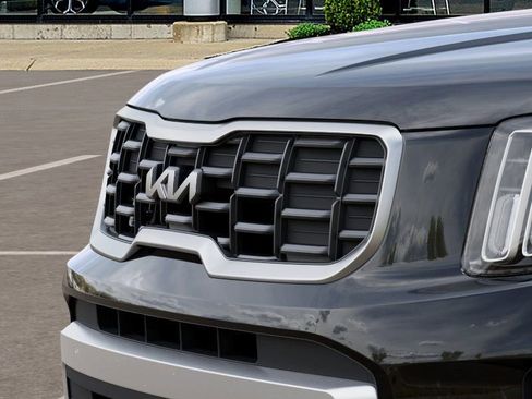 New 2025 Kia Telluride S image 13