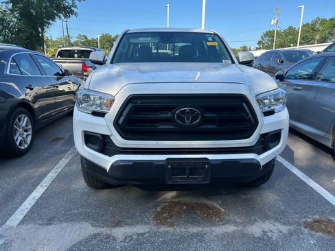 Used 2022 Toyota Tacoma SR w/ SR Convenience Package RWD image 6