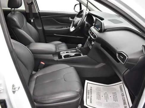 Used 2020 Hyundai Santa Fe SEL w/ Convenience + Premium Package FWD image 16