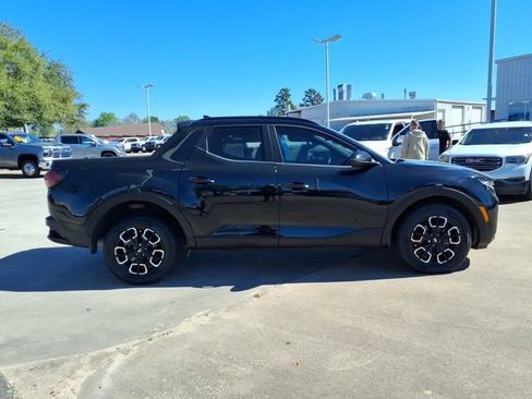 Used 2022 Hyundai Santa Cruz SEL Premium image 4