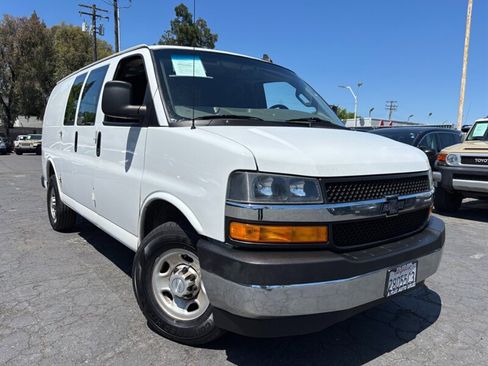 Used 2019 Chevrolet Express 2500 w/ Driver Convenience Package RWD image 1