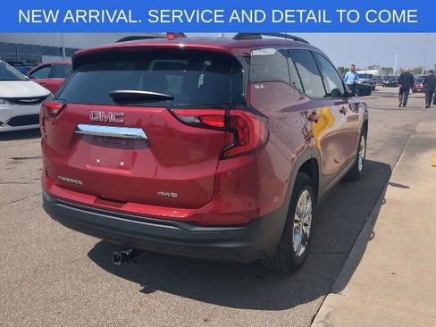 Used 2019 GMC Terrain SLE w/ Driver Convenience Package AWD/4WD image 7