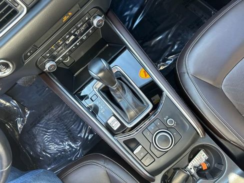 Used 2024 MAZDA CX-5 Signature image 35