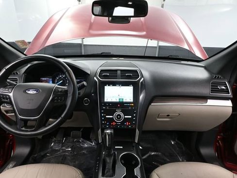 Used 2018 Ford Explorer Limited w/ Equipment Group 301A image 26
