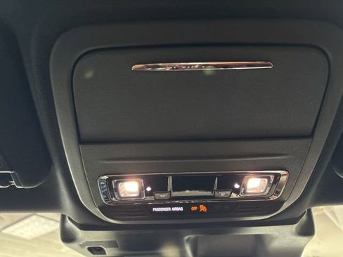 Used 2023 Lincoln Corsair Reserve w/ Rear Removable Package Tray image 45