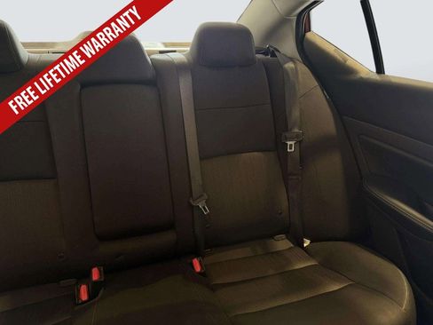 Used 2024 Nissan Altima 2.5 SV FWD image 27