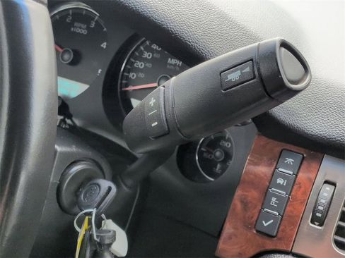 Used 2007 Chevrolet Silverado 2500 LTZ w/ Safety Package image 12