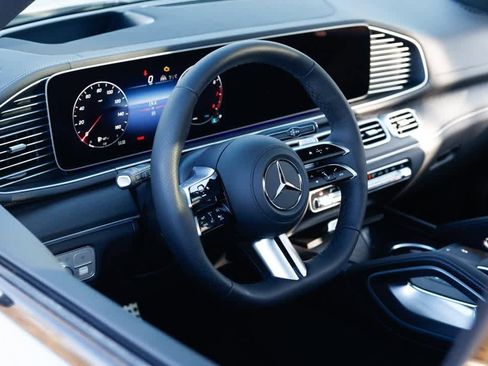 New 2026 Mercedes-Benz GLS 580 GLS 580 image 20