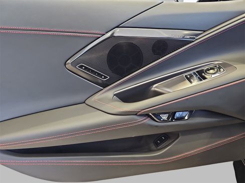 Certified 2024 Chevrolet Corvette Stingray Premium Cpe image 30