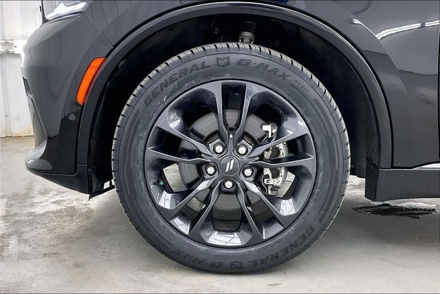 Used 2023 Dodge Durango R/T w/ Hemi Orange Plus Package AWD/4WD image 10