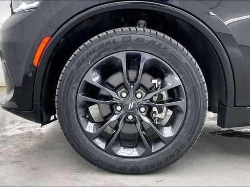 Used 2023 Dodge Durango R/T w/ Hemi Orange Plus Package AWD/4WD image 10