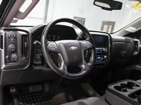 Used 2017 Chevrolet Silverado 2500 LT w/ LT Convenience Package image 10