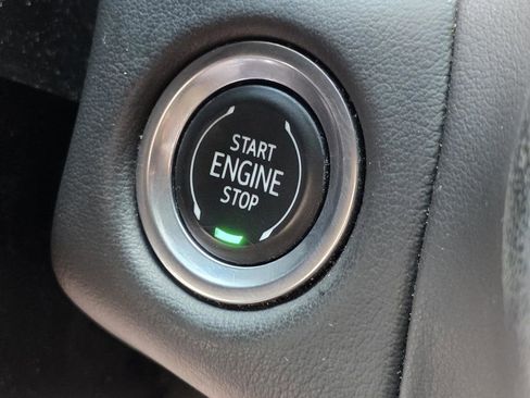 Used 2021 Chevrolet Tahoe LT AWD/4WD image 22