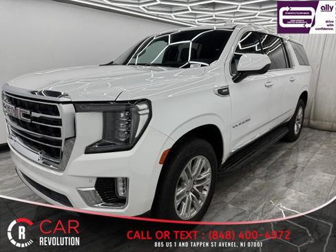Used 2024 GMC Yukon XL SLT image 3