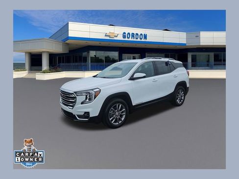 Used 2024 GMC Terrain SLT w/ LPO, Floor Liner Package AWD/4WD image 1