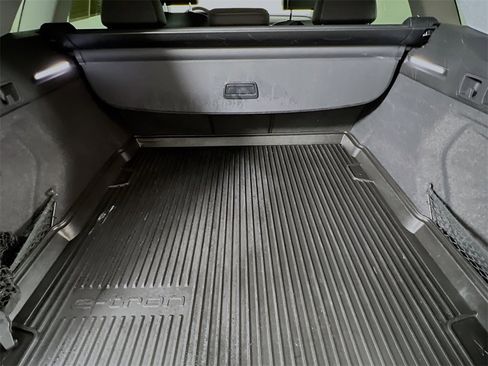 Certified 2022 Audi e-tron Premium w/ Convenience Plus Package image 7