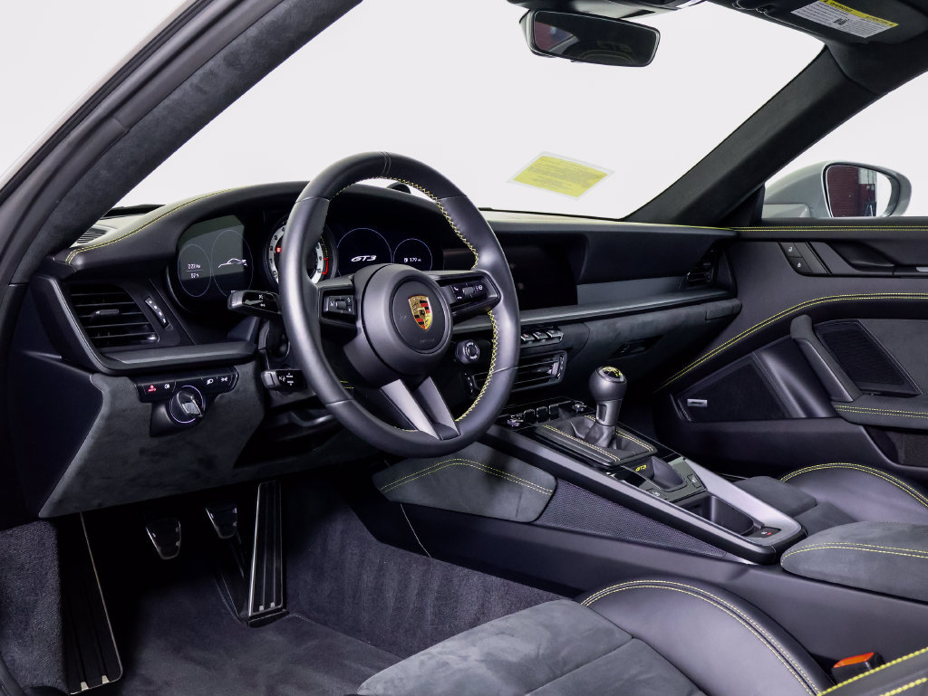 Certified 2023 Porsche 911 GT3 RWD image 4