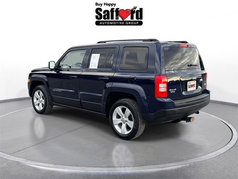 Used 2016 Jeep Patriot Latitude w/ Sun/Sound Group image 6