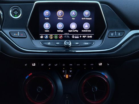 Used 2022 Chevrolet Blazer RS image 16