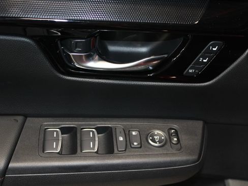 Used 2025 Honda CR-V Sport Touring image 6