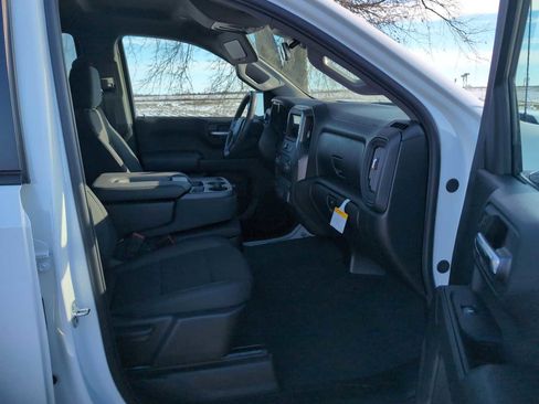 New 2026 Chevrolet Silverado 1500 Custom w/ Rally Edition image 23