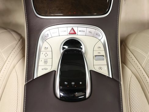 Used 2016 Mercedes-Benz Maybach S 600 image 53