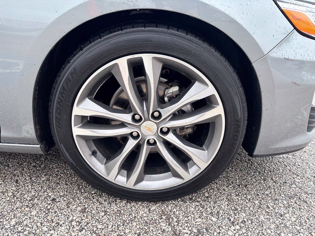 Used 2024 Chevrolet Malibu LT FWD image 10