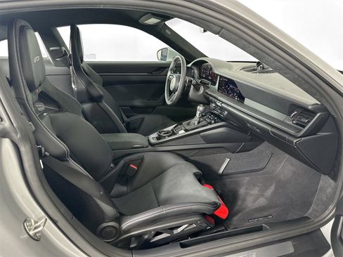 Certified 2026 Porsche 911 GT3 image 31