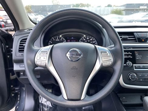 Used 2016 Nissan Altima 2.5 S w/ Power Driver Seat Package image 19