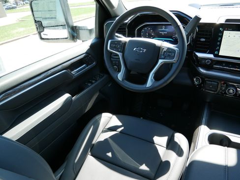 New 2026 Chevrolet Silverado 3500 LTZ w/ LTZ Plus Package image 13