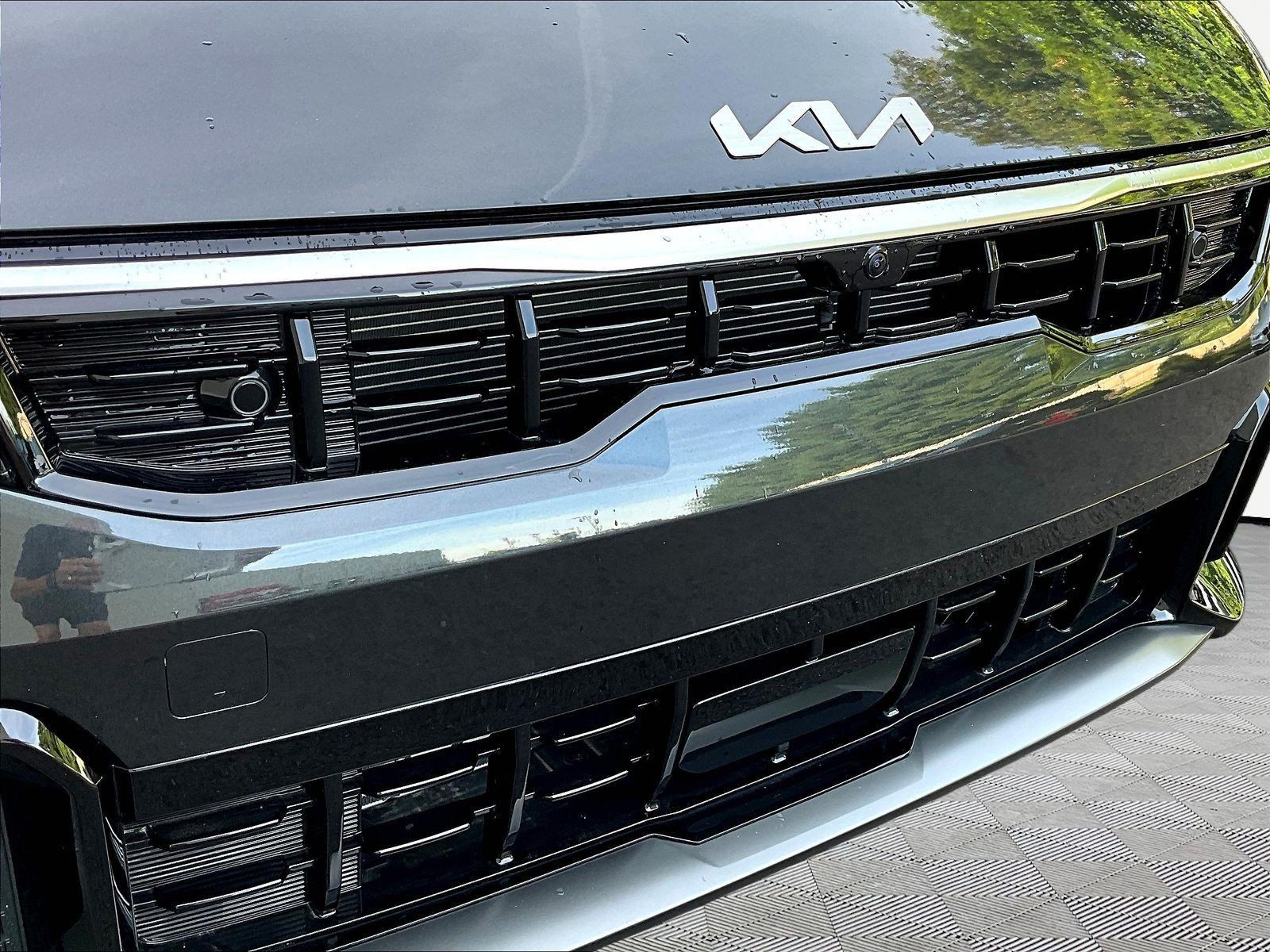 Certified 2025 Kia K4 GT-Line Turbo FWD image 33