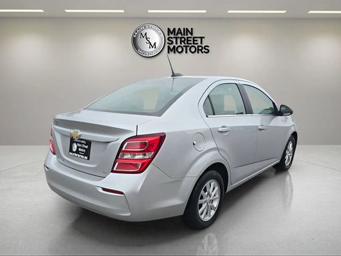 Used 2020 Chevrolet Sonic LT FWD image 5