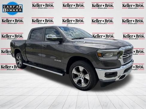 Used 2023 RAM 1500 Laramie AWD/4WD image 1