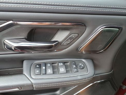 Used 2024 RAM 1500 Limited AWD/4WD image 13