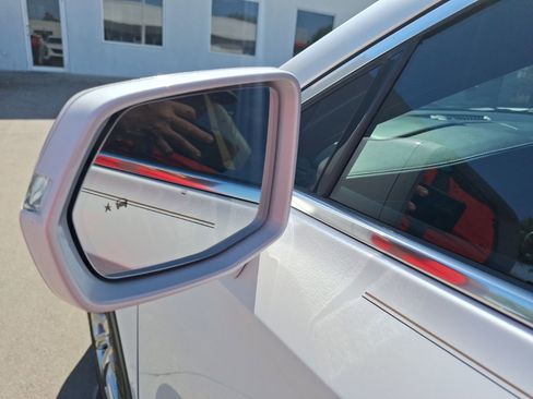 Used 2019 Cadillac XT4 Premium Luxury w/ Technology Package image 15