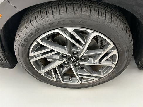 Used 2023 Hyundai Kona N Line image 11