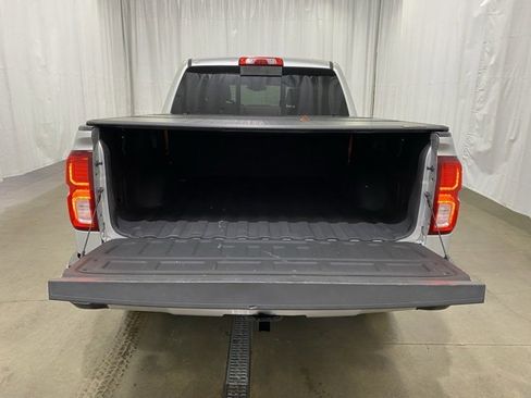 Used 2017 Chevrolet Silverado 1500 LTZ Z71 w/ LTZ Plus Package image 12