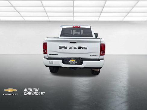 Used 2026 RAM 2500 Laramie AWD/4WD image 4