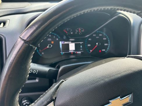 Used 2017 Chevrolet Colorado Z71 image 13