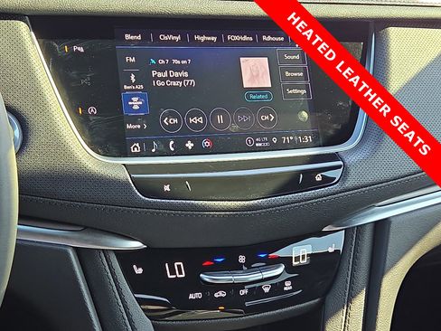 Used 2024 Cadillac XT5 Luxury image 16