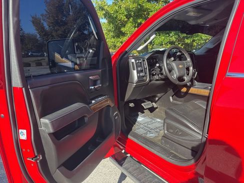 Used 2015 Chevrolet Silverado 3500 LTZ w/ Duramax Plus Package image 9